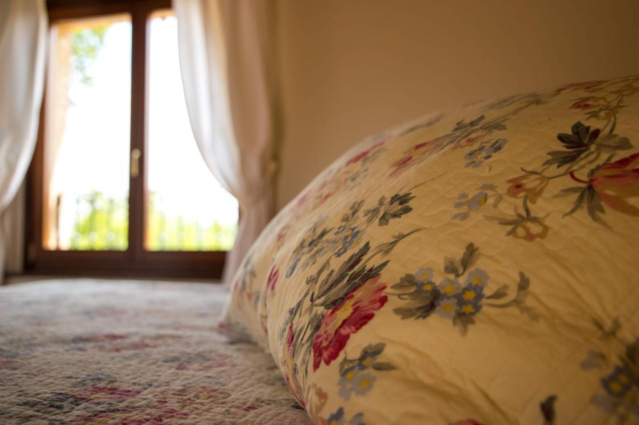 Casa Di Mi Bed & Breakfast Serrungarina Exterior photo
